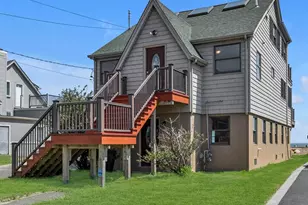 24 Milton Rd, Babylon, NY 11702 - Photo 10