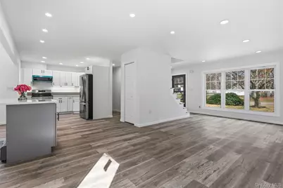 56 Pennaquid Road, Coram, NY 11727 - Photo 10