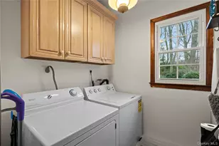 3 Townsend Ct, Setauket, NY 11733 - Photo 16