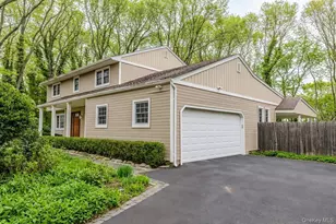 3 Townsend Ct, Setauket, NY 11733 - Photo 4