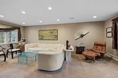 3 Townsend Court, Setauket, NY 11733 - Photo 10