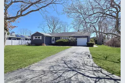 138 E Madison Street, East Islip, NY 11730 - Photo 1