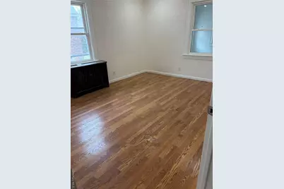 183-34 Fonda Avenue, Saint Albans, NY 11412 - Photo 10