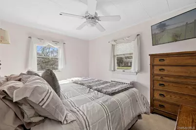 42 Smith Street, Greenlawn, NY 11740 - Photo 10