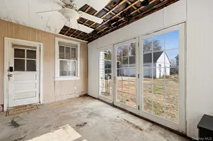 42 Smith St, Greenlawn, NY 11740 - Photo 22