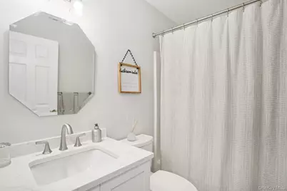 105 Alexander Court, Nanuet, NY 10954 - Photo 40