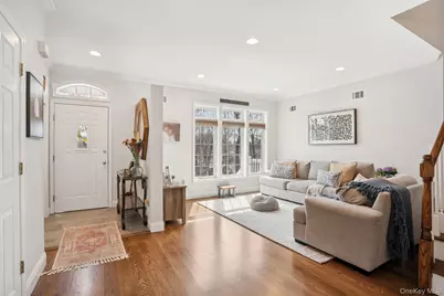 105 Alexander Court, Nanuet, NY 10954 - Photo 4