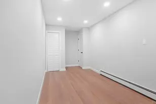 107-46 120th St, Richmond Hill, NY 11419 - Photo 8