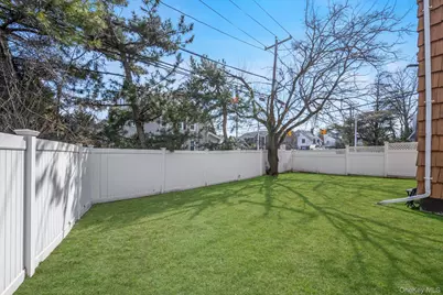 100 Brower Avenue, Woodmere, NY 11598 - Photo 22