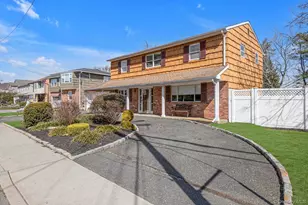 100 Brower Ave, Woodmere, NY 11598 - Photo 24