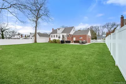 44 Robinson Street, Shoreham, NY 11786 - Photo 22