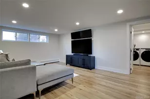 58 Roger Dr, Port Washington, NY 11050 - Photo 20