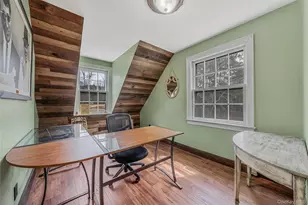 195 Cedar Swamp Rd, Glen Head, NY 11545 - Photo 36