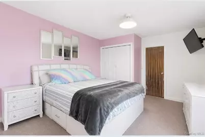 2630 Kingsbridge Terrace #7V-7VA, Bronx, NY 10463 - Photo 10