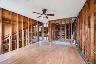 34 Pinelawn Ave, Shirley, NY 11967 - Photo 8