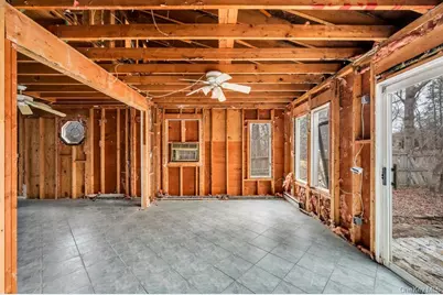 34 Pinelawn Avenue, Shirley, NY 11967 - Photo 16