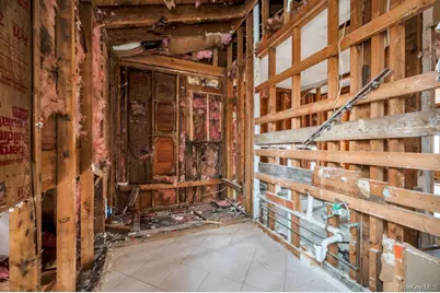 34 Pinelawn Avenue, Shirley, NY 11967 - Photo 10