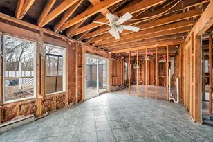 34 Pinelawn Ave, Shirley, NY 11967 - Photo 14