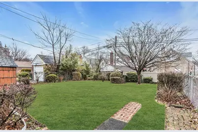 8227 246th Street, Bellerose, NY 11426 - Photo 20