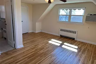 One Waverly Pl, Valley Stream, NY 11580 - Photo 22