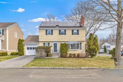 15 Brookside Lane, Harrison, NY 10528 - Photo 1