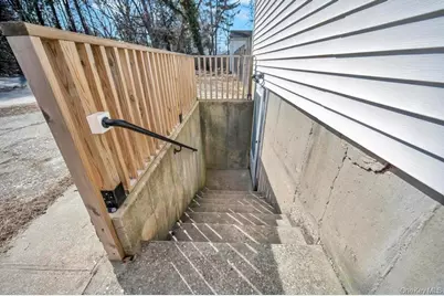 532 Park Avenue, Centereach, NY 11720 - Photo 40