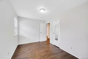 532 Park Ave, Centereach, NY 11720 - Photo 16