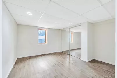 532 Park Avenue, Centereach, NY 11720 - Photo 18