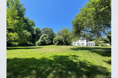 6 Beech Hill Road, Lloyd Harbor, NY 11743 - Photo 18