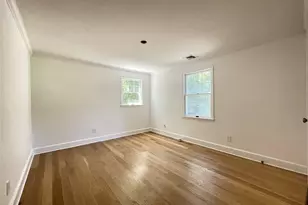 6 Beech Hill Rd, Lloyd Harbor, NY 11743 - Photo 14