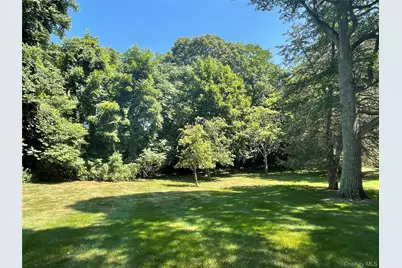 6 Beech Hill Road, Lloyd Harbor, NY 11743 - Photo 16