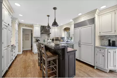 10 Evergreen Court, Suffern, NY 10901 - Photo 10