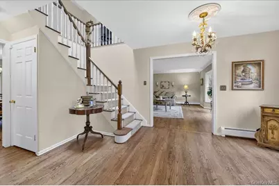 10 Evergreen Court, Suffern, NY 10901 - Photo 4