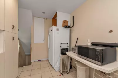 65 Belmont Parkway, Hempstead, NY 11550 - Photo 6