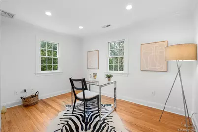 1127 Jensen Avenue, Mamaroneck, NY 10543 - Photo 14