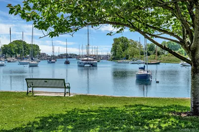 1127 Jensen Avenue, Mamaroneck, NY 10543 - Photo 46