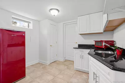 1127 Jensen Avenue, Mamaroneck, NY 10543 - Photo 30