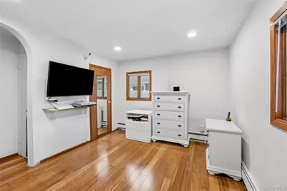 1396 Wilson Road, East Meadow, NY 11554 - Photo 32