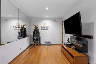 1396 Wilson Rd, East Meadow, NY 11554 - Photo 28