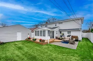 1396 Wilson Rd, East Meadow, NY 11554 - Photo 34