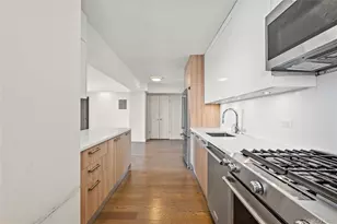 107-40 Queens Blvd, Forest Hills, NY 11375 - Photo 4