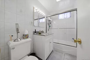 30 Keystone Rd, Yonkers, NY 10710 - Photo 12