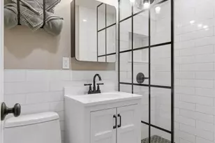 560 W Broadway, Long Beach, NY 11561 - Photo 8