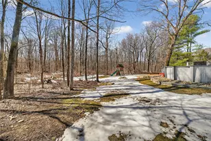 9 Mohawk Ln, Yorktown Heights, NY 10598 - Photo 28