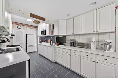 1 City Terrace N, Newburgh, NY 12550 - Photo 20