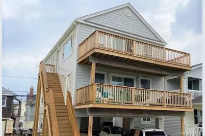77 Kentucky Street #Upper, Long Beach, NY 11561 - Photo 2