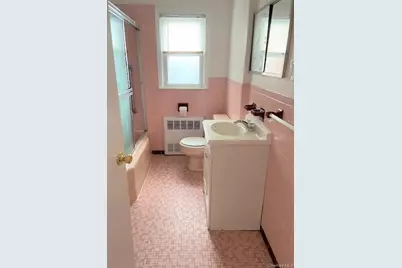 77 Kentucky Street #Upper, Long Beach, NY 11561 - Photo 12