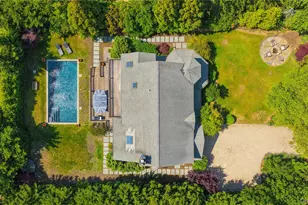 4 Glynn Dr, Shelter Island, NY 11964 - Photo 32