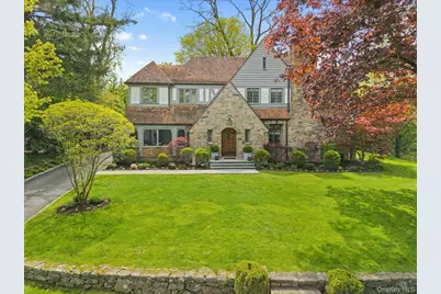 10 Locust Ridge Road, Larchmont, NY 10538 - Photo 2