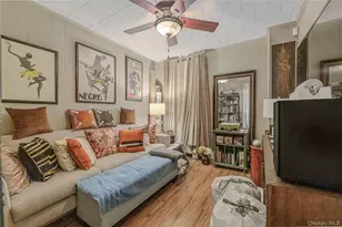 139 Voss Ave, Yonkers, NY 10703 - Photo 20